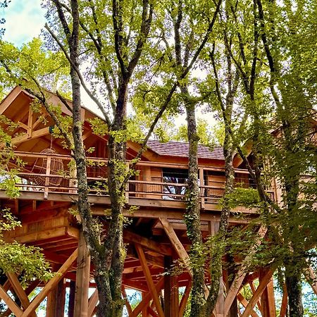 Dolce Et Cabane Berat Exterior photo