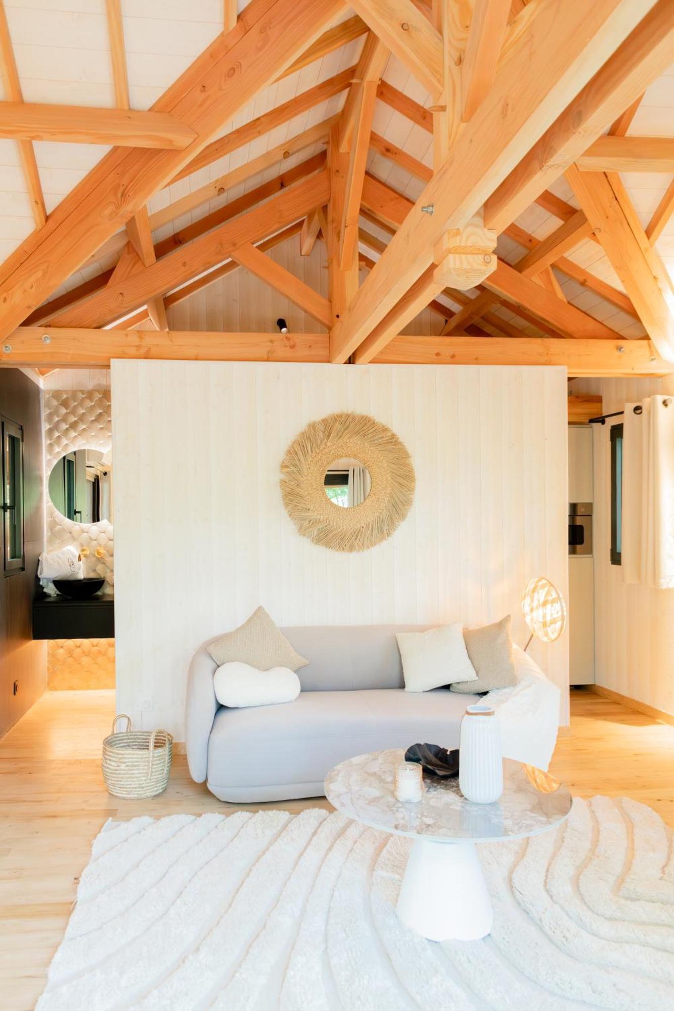 Dolce Et Cabane Berat Exterior photo