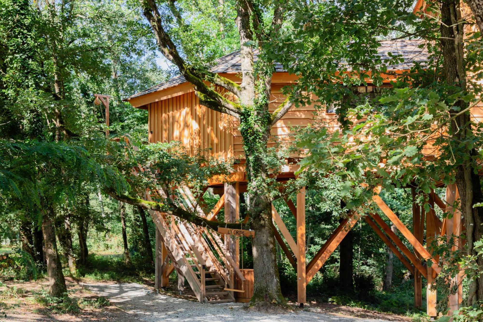 Dolce Et Cabane Berat Exterior photo