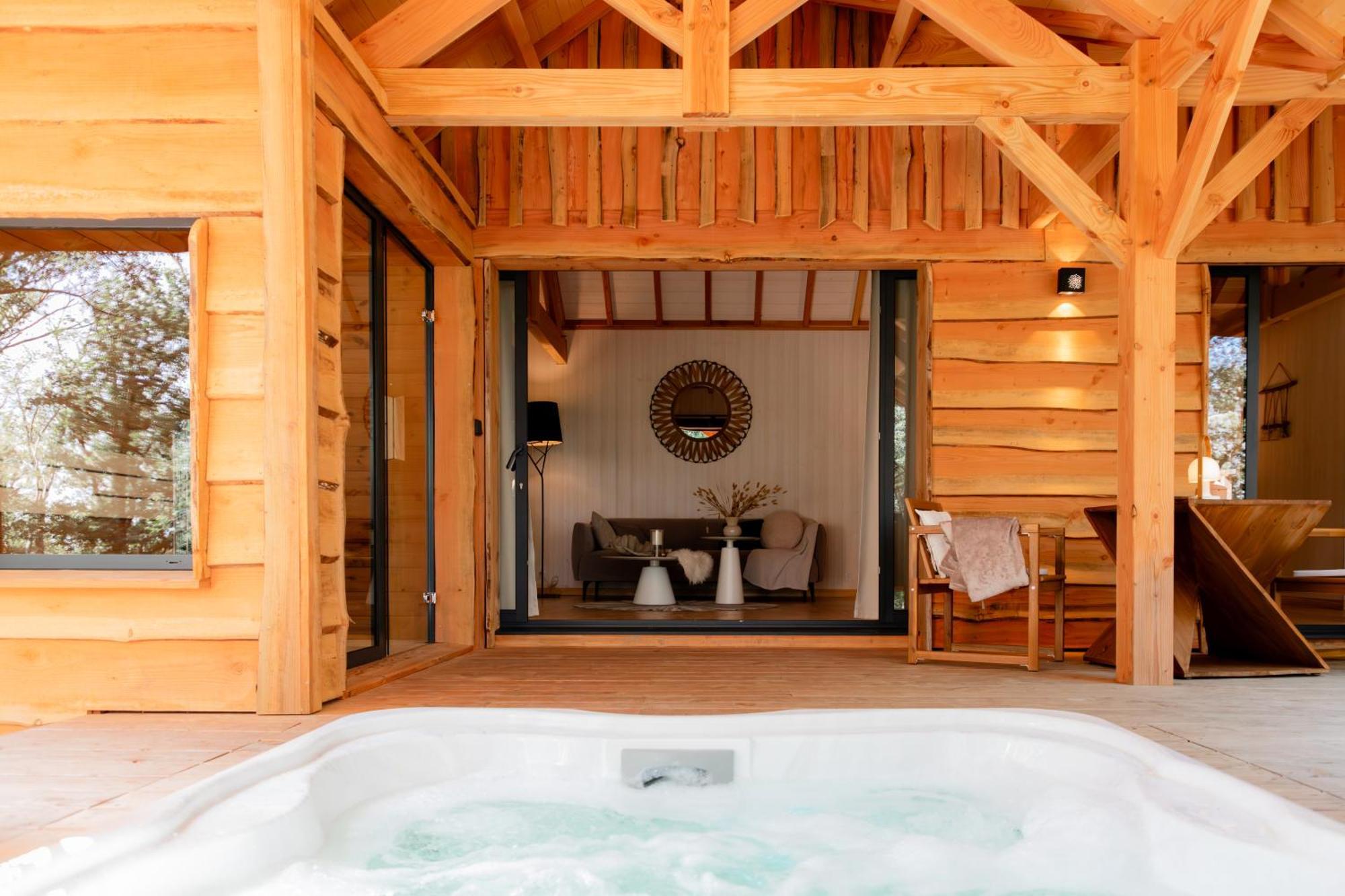 Dolce Et Cabane Berat Exterior photo