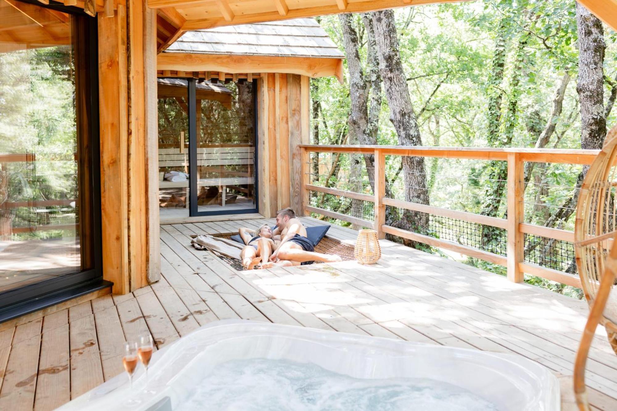 Dolce Et Cabane Berat Exterior photo