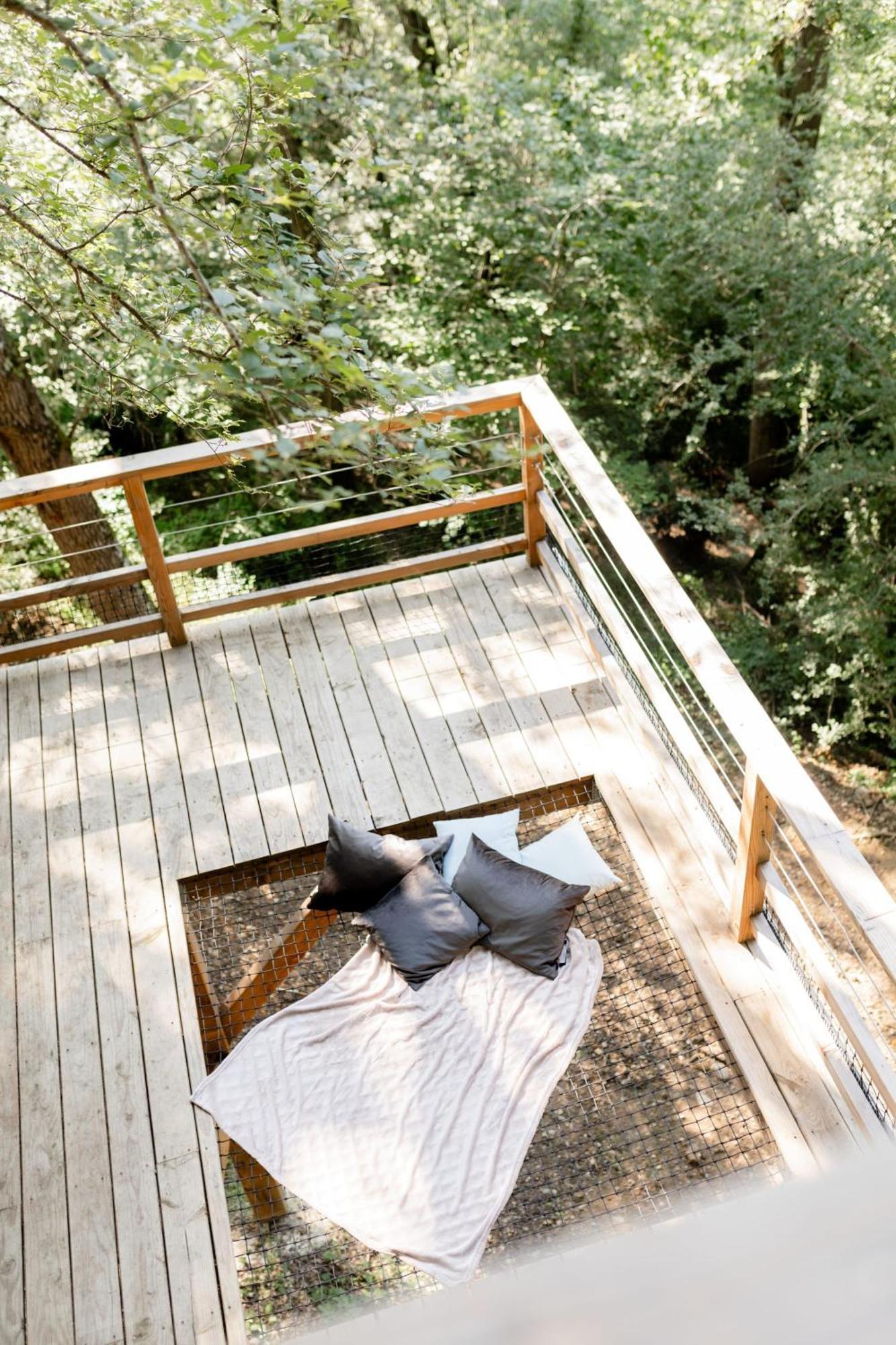 Dolce Et Cabane Berat Exterior photo